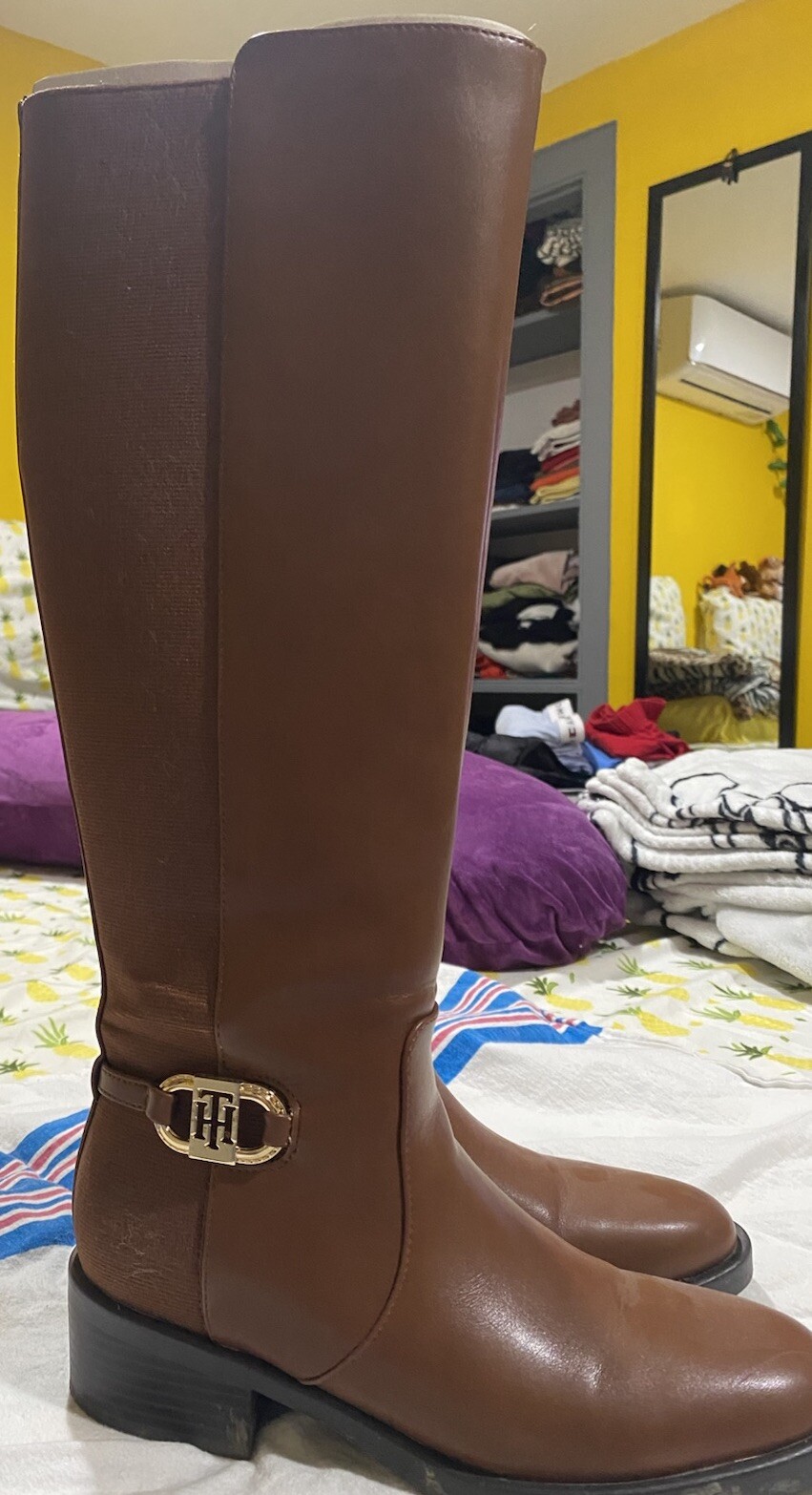 Botas Tommy Hilfiger Talla 6 Usadas Nomas Una Vez En Excelente Estado Cómodas