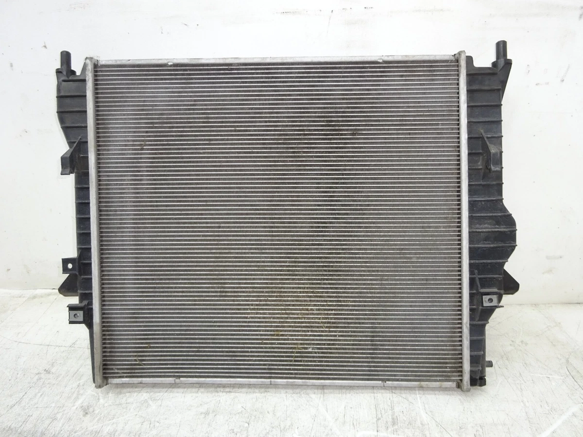 2009-2010 Jaguar 4.2L Engine Cooling Radiator OEM DE2212103 | eBay