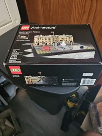 LEGO Architecture Buckingham Palace 21029 Retired