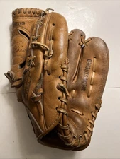 70s Paul Blair Montgomery Ward Baseball Glove 60-21224 Orioles Yankees