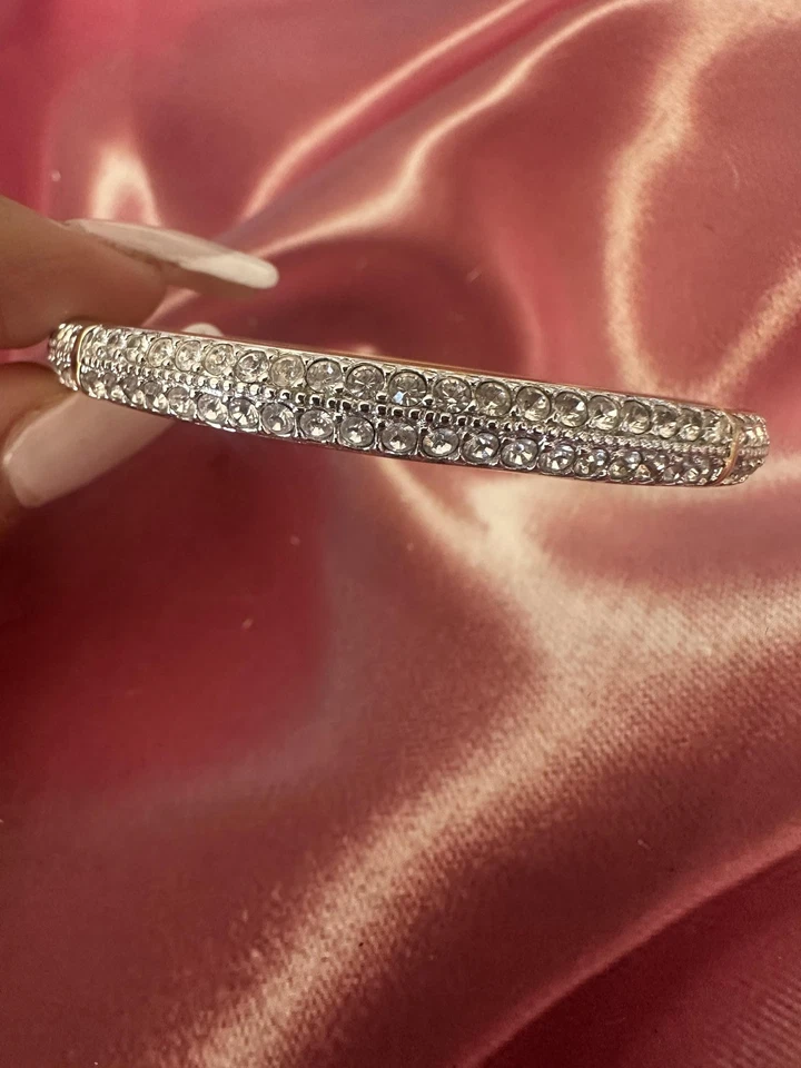 Brazalete Brazalete Swarovski Cisne Cristal Pavé Tono Dorado 2 Filas Transparente Para Mujer Foto 3 de 4