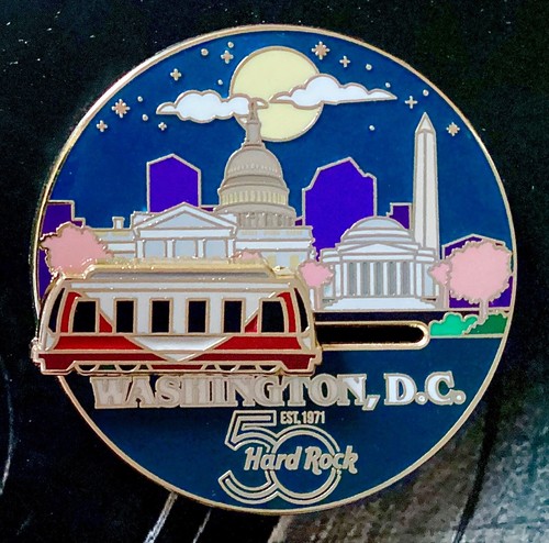 2022 HARD ROCK CAFE WASHINGTON DC 50° ANNIVERSARIO SLIDER SERIE LE PIN - Foto 1 di 2