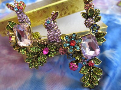 Cute Bunnies  Multi-Color Crystal Rabbits Flowers Leaves Brooch NEW