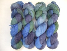 Hand dyed 100 Wool yarn, 400 g 4 skeins x 100g 