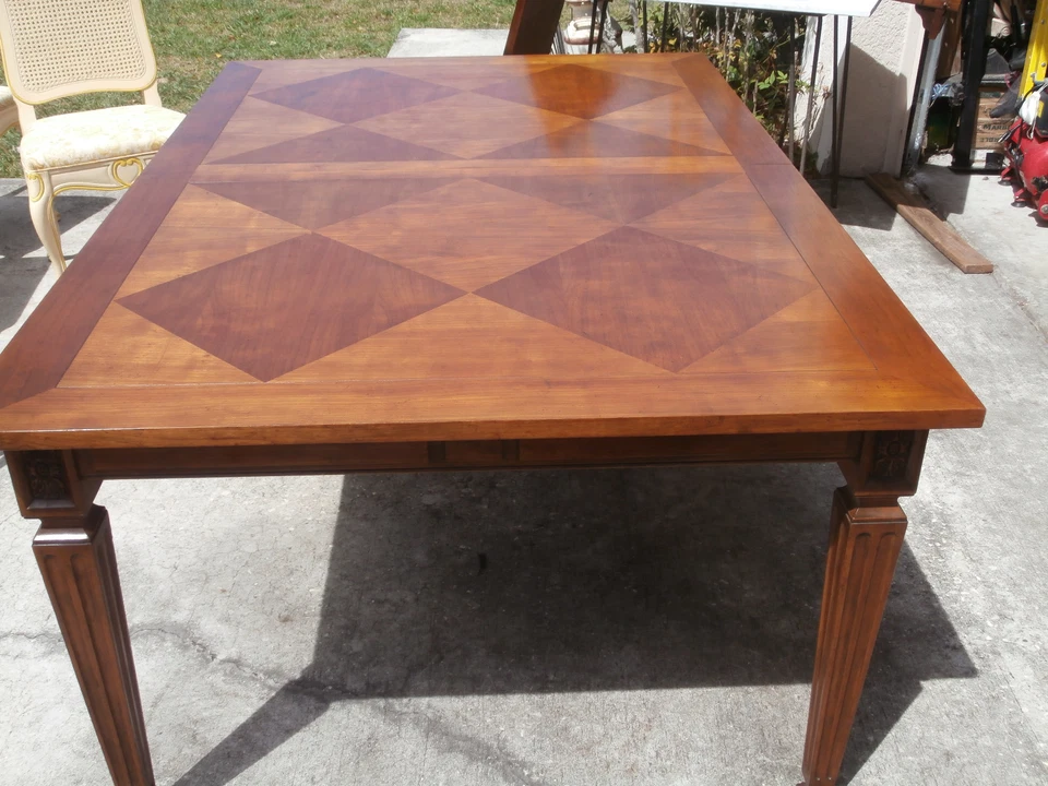 JUEGO DE COMEDOR PROVINCIAL FRANCÉS PANADERO VINTAGE ESPALDA CAÑA DE CAMPO Foto 2 de 4