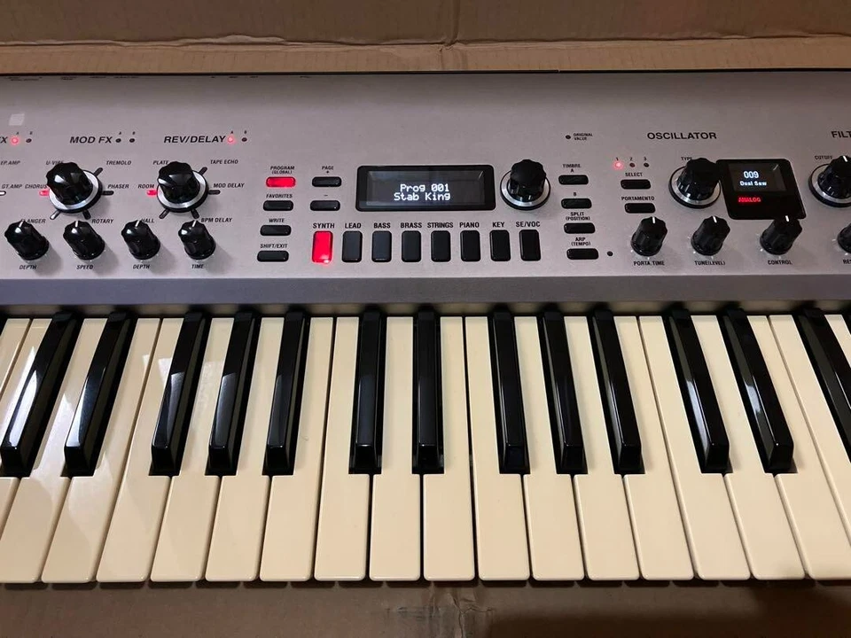 Korg King Korg Synthesizer - Image 4 of 4
