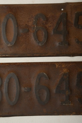 Wisconsin 1930 License Plates (E4R) Pair B 30-645 Rusted Model A Ford - Picture 9 of 10