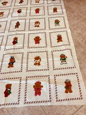 Vtg FABRIC CHRISTMAS PANEL SQUARES HEART CANDY DOGS CATS SNOWMAN Cotton Fabric