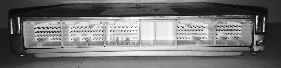 2005 2006 Scion TC ECU 89661-21450  - Изображение 3 из 4