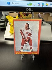 1973-74 Topps Gary Bergman #65 Red Wings Free Ship