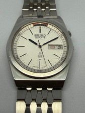 Seiko Vintage Quartz Alarm Watch, Works, Unable to Fully Set Alarm