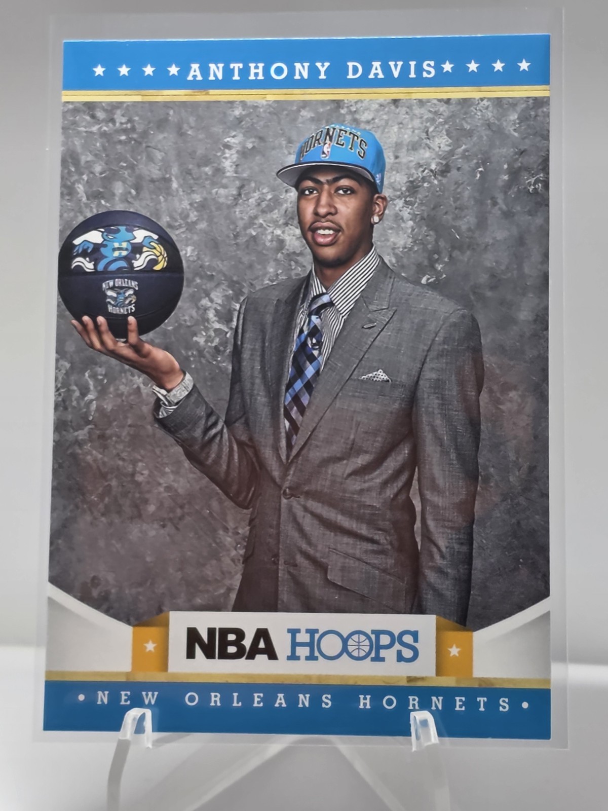 2012-13 NBA Hoops - Anthony Davis #275 (RC)