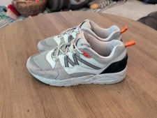 Karhu Mens Shoes 9 Karhu Fusion 2.0 - Army White/Gray/Orange/Black