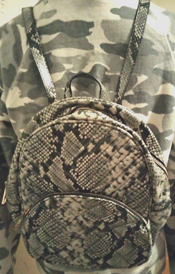 crossbody camera bag lululemon lululemon Seattle Kraken Crossbody Camera Bag  Seattle Hockey Team Store