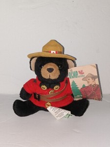 RCMP Wild Wonders Vtg Bear Beanbag Plush Northern Gifts EUC Uniform Mounty