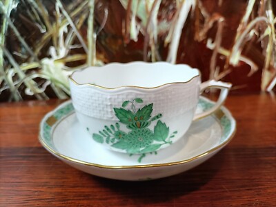 HEREND Hungary APPONYI Vert / grün,  Tee- Kaffeetasse mit Untertasse  704/ AV