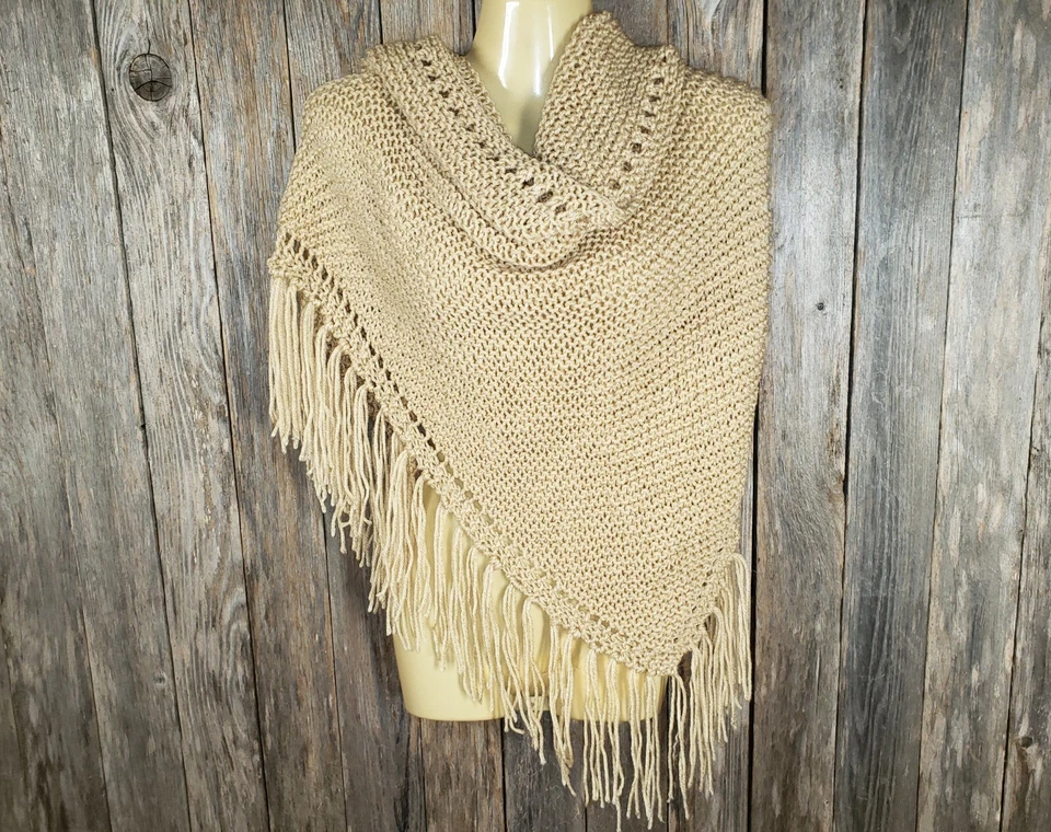 NUEVO Beige Tostado Tejido a Mano Chal Envolvente Bufanda Boho Hippie Tejido Flecos Encubrimiento Foto 3 de 4