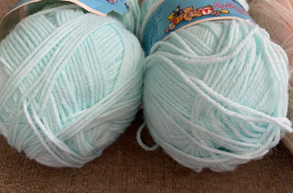 Lote de 5 madejas PATONS colmena bebé hilo acrílico melocotón, verde, blanco 1,75 oz 50 g Foto 2 de 4