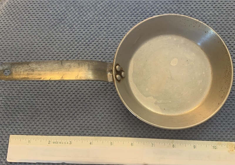 Vintage Wear ever 2506 Skillet aluminum Fry Pan 5 3/4" Diameter made USA