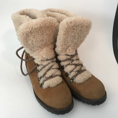 UGG Fraser Sheepskin Chestnut Suede Ankle Short Brown