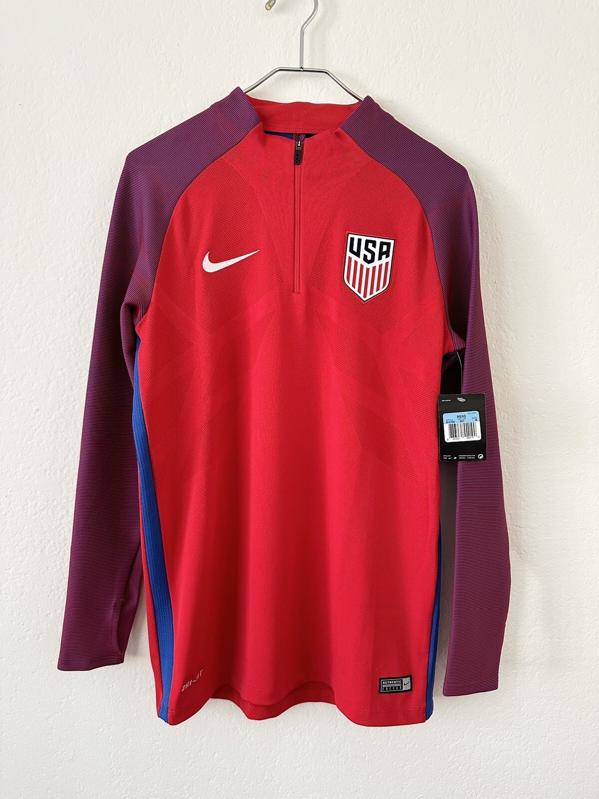 RARE BNWT Nike USMNT USA Team Issued 1/4 Zip Training Top LS Size Medium
