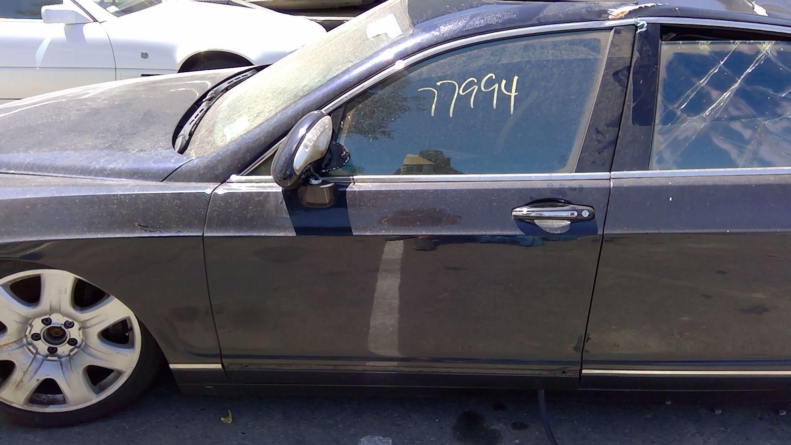 05 BENTLEY SPUR Left Drivers Side Front Door SHELL LOWER BOTTOM CORNER BENT BLUE