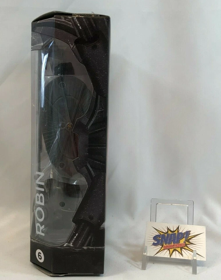 Robin - Batman Arkham Knight  - Action Figure - 2016 Gentle Giant A16615  - Imagem 3 de 4