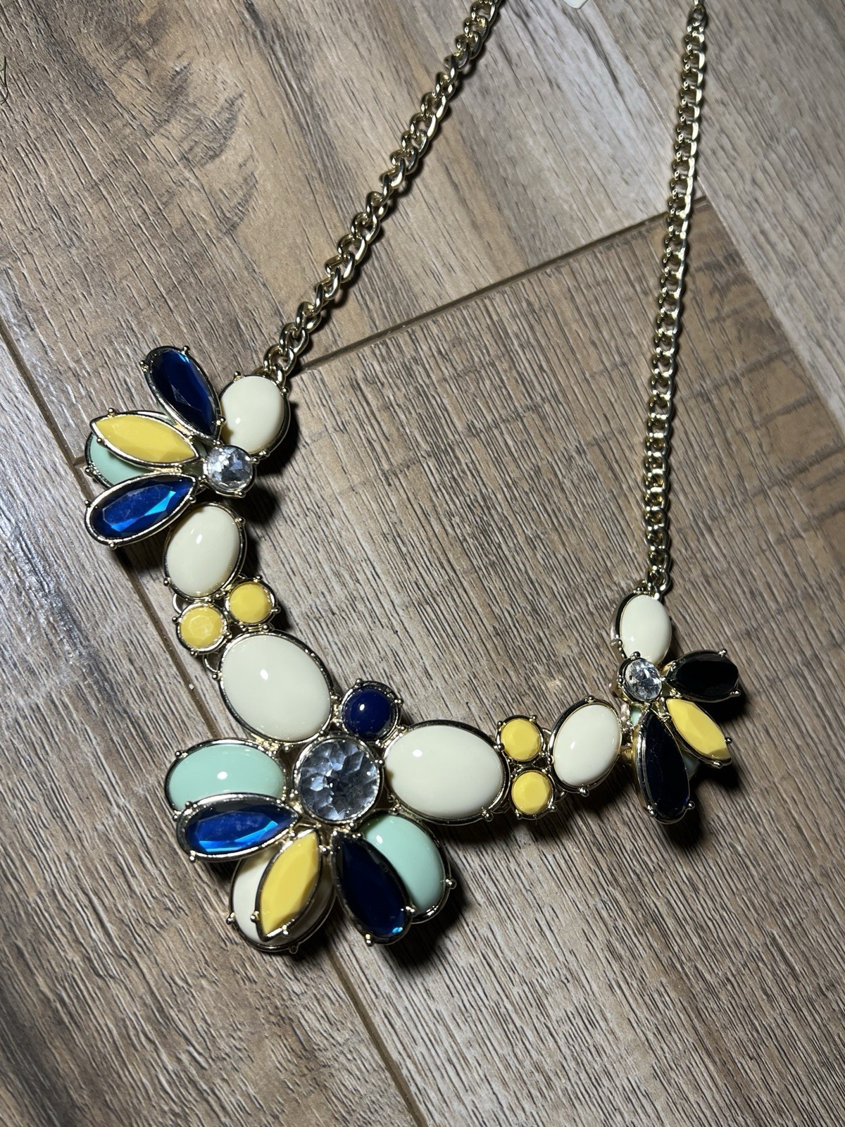talbots statement necklace - image 5