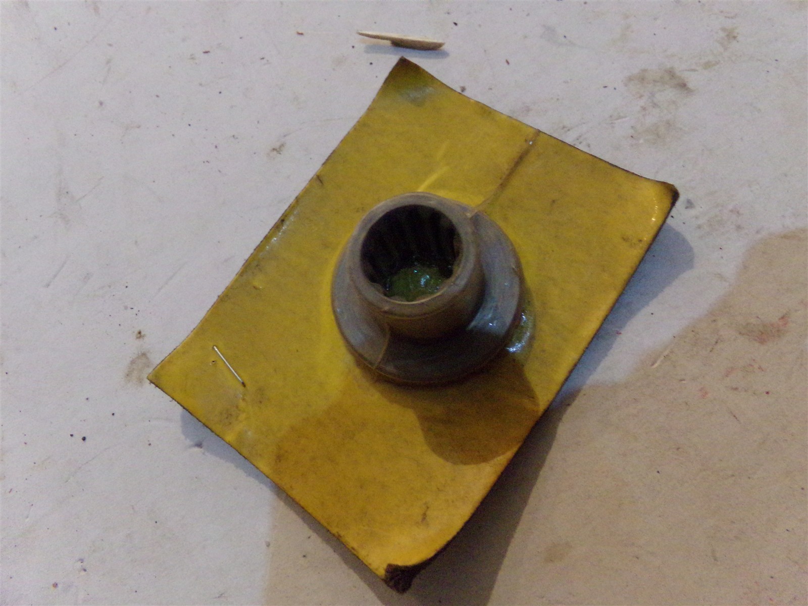 BOSCH RING, GEAR PART # 1 616 333 001 - NEW