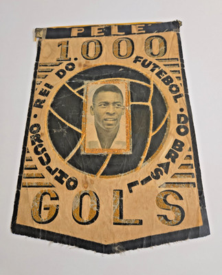 Extremely Rare, Vintage Pele Pennant Marking 1000 Goals Milestone, Soccer Brazil