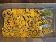 LEGO Bulk Lot Yellow Bricks, Pieces & Parts i...