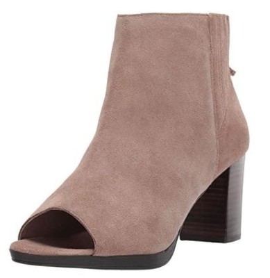 Bella Vita Lex Almond Suede 9.5
