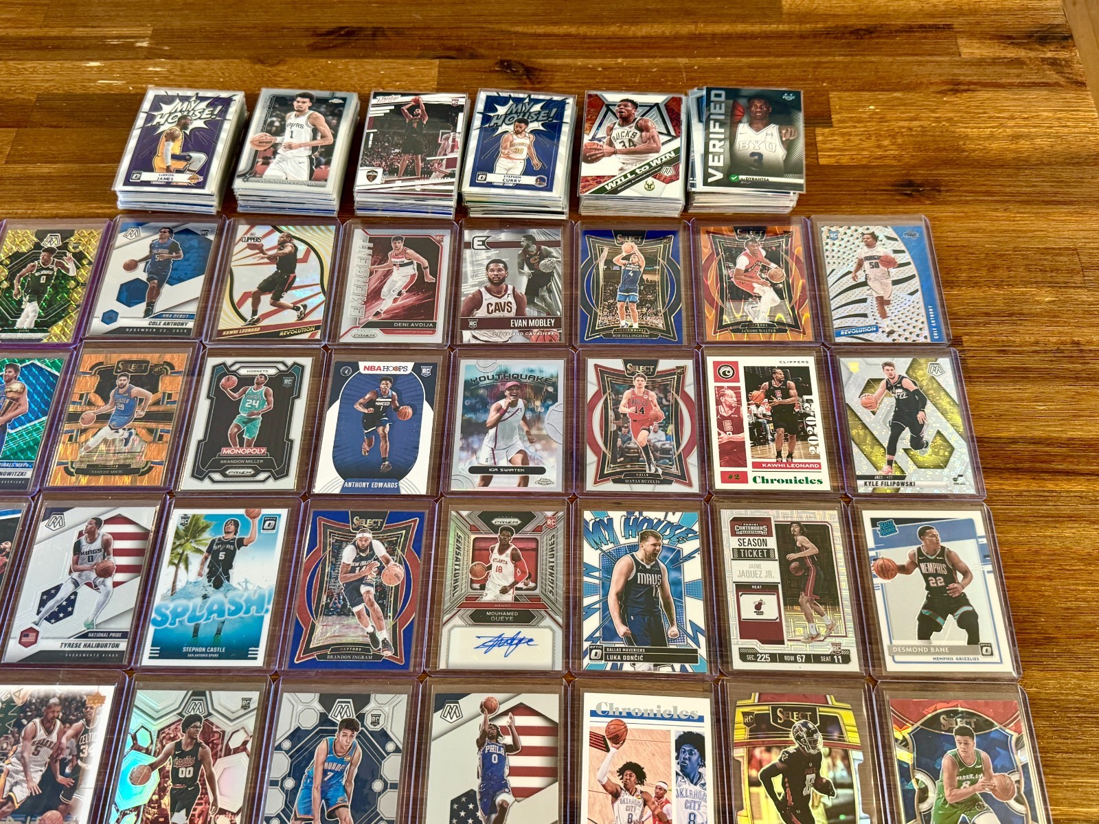 HUGE 200+ Sports Card VALUE LOT Numbered Auto Patch Insert HOF Rookie RC NBA NFL view 3