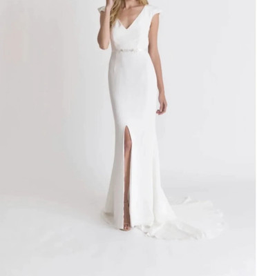 Alexandra Grecco Nova Wedding Dress Gown 2 Ivory Silk Crepe Slit Keyhole Modern