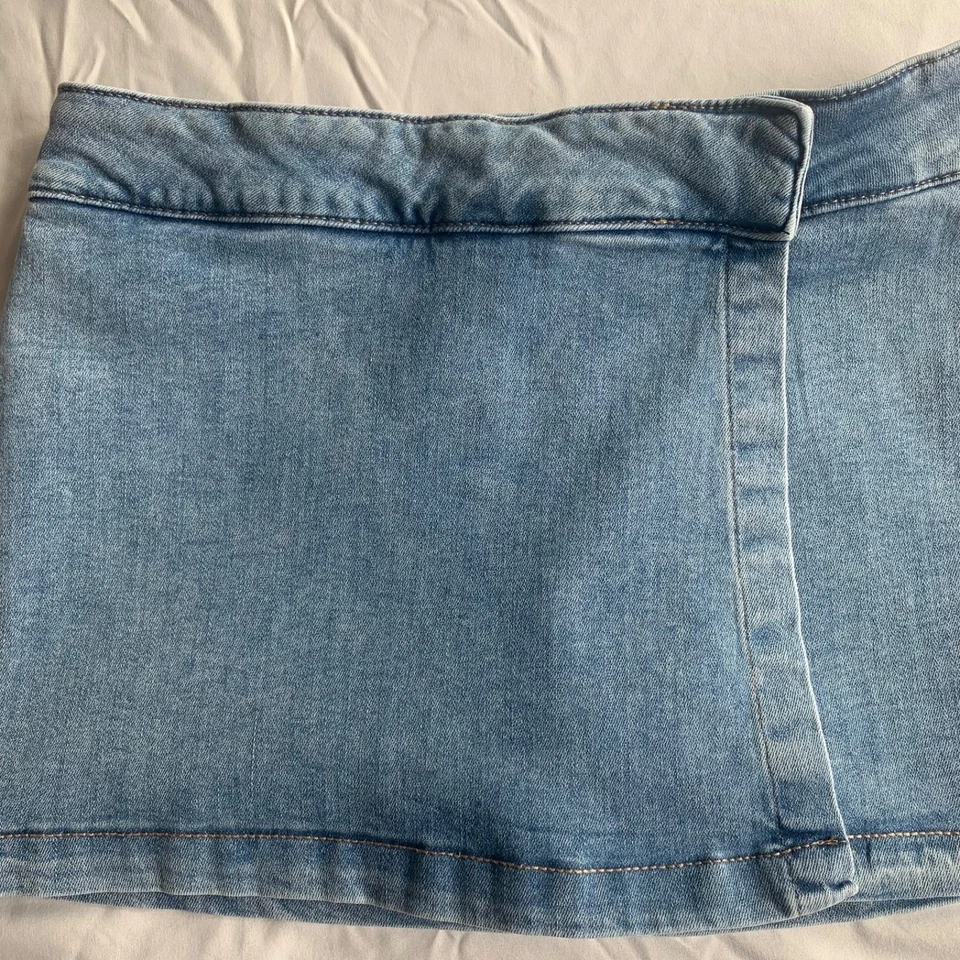 Women's Garage Denim Micro Skort Size Small - Image 3 of 4
