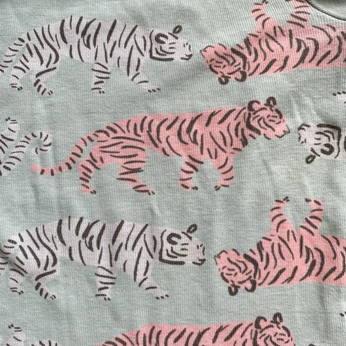 Tea Collection Kids Summer Pajamas with Pink & White Tiger Print Size 4 - Picture 2 of 3