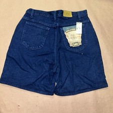 Vintage 1990  s Lee Womens Relaxed Fit Short, Deadstock NWT, Size 16