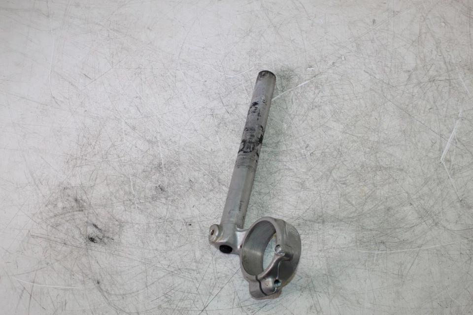 04-05  Suzuki Gsxr750 Right Handle Bar Handlebar 56111-29G00 - Image 2 of 4