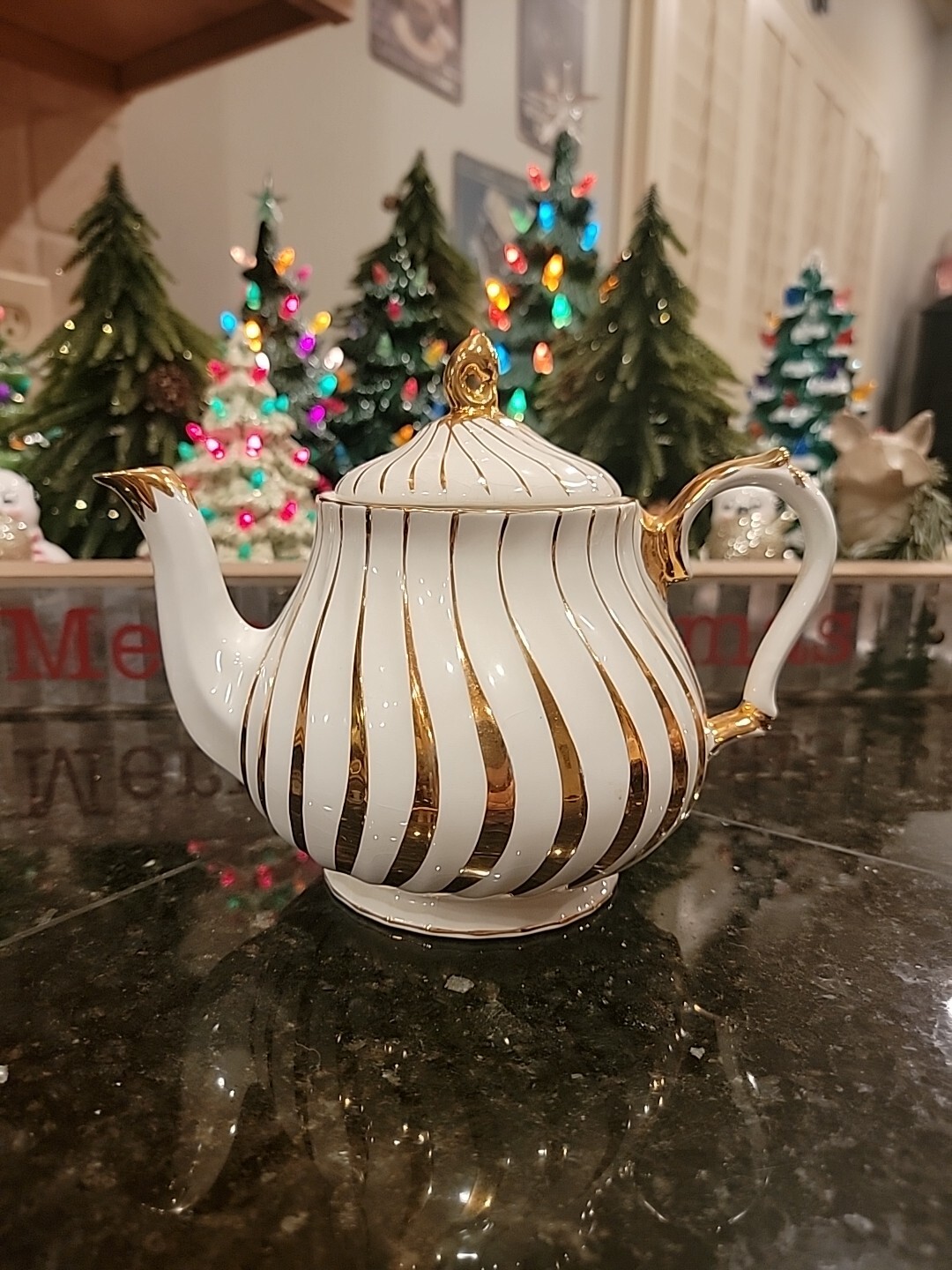 Vintage Sadler England gold Swirl Teapot 2737 4 cup 6 7/8" eBay