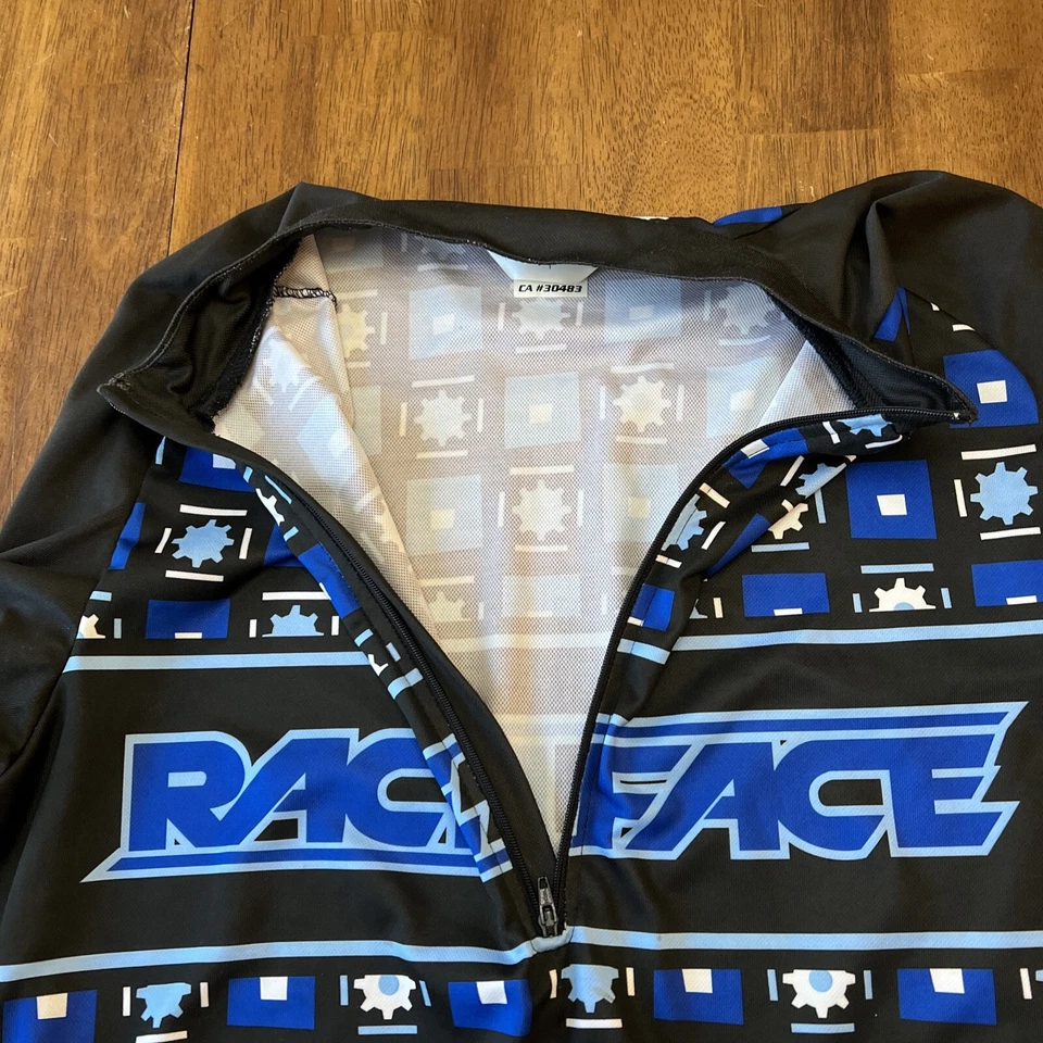 Race Face Men’s Medium Mountain Bike Racing Long Sleeve Logo/Sprocket Jersey - Image 4 of 4