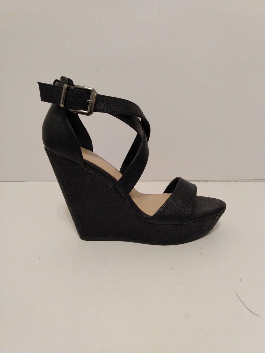 C M Women's Black Criss Cross Straps 5