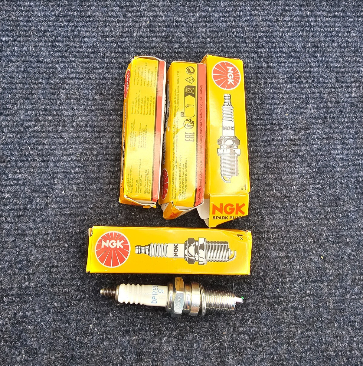  QTY 4  NGK 4929: Spark Plugs Fits HONDA CBR600F CBR600 1987 to 1988