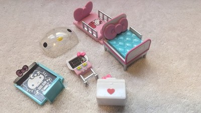 Hello Kitty Toys Lot O 6 Hospital Bed X-ray Cooler Stretcher Monitor Sanrio 2014