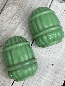 VTG DEPRESSION GLASS GREEN JADEITE CLASSIC BIRDCAGE FEEDER SET 2 AS IS WEAR 💚