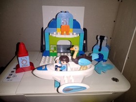 LEGO DUPLO TOMORROWLAND MILES' STELLOSPHERE HANGER SET #10826(99% COMPLETE) GUC 