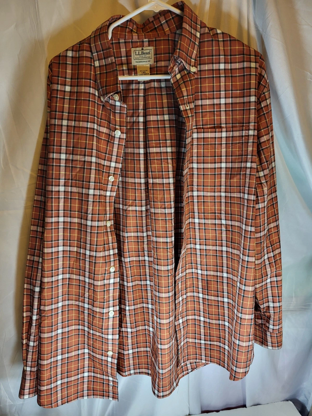 LL Bean Button Shirt Mens L Reg Burnt Orange Wrinkle Free Outdoor Casual 500539