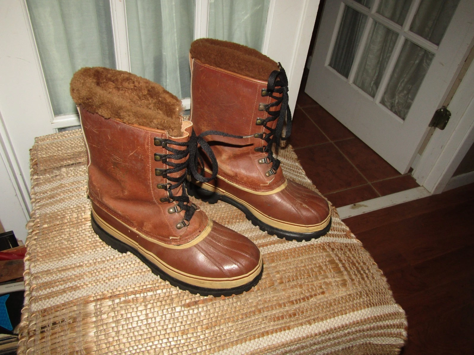 Sorel Men's US 10 Kaufman STAG Winter Snow Boots Leather Wool Inserts Canada
Opens in a new window o