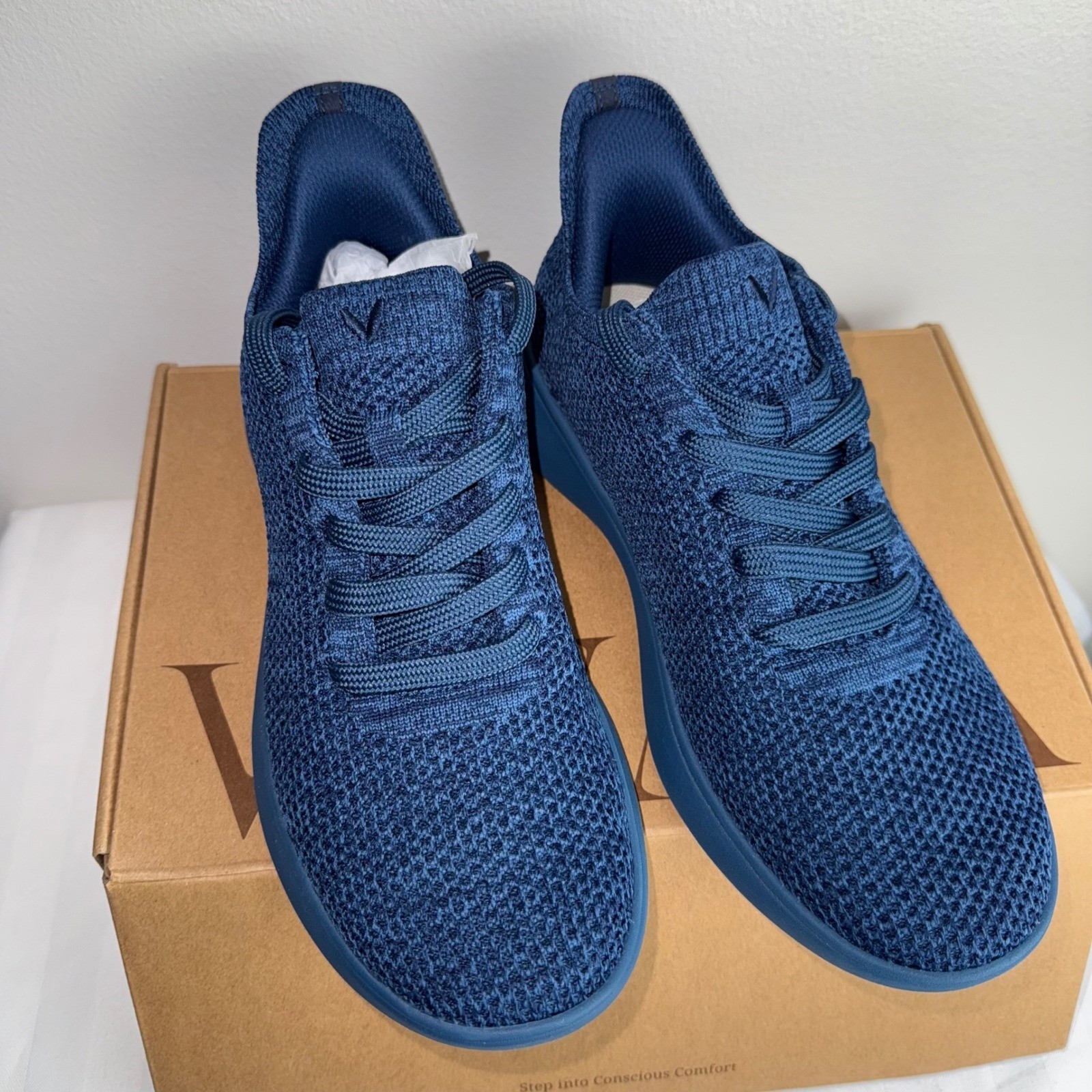 VIVAIA Navy Blue Knit Slip On Sneakers Unisex EU 39 Women 8 Men 6.5 image 4