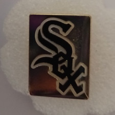 MLB PIN-CHICAGO WHITE SOX-2 OR MORE PINS 5.49 SHIPN-SPEND 20 OR MORE SHIP FREE