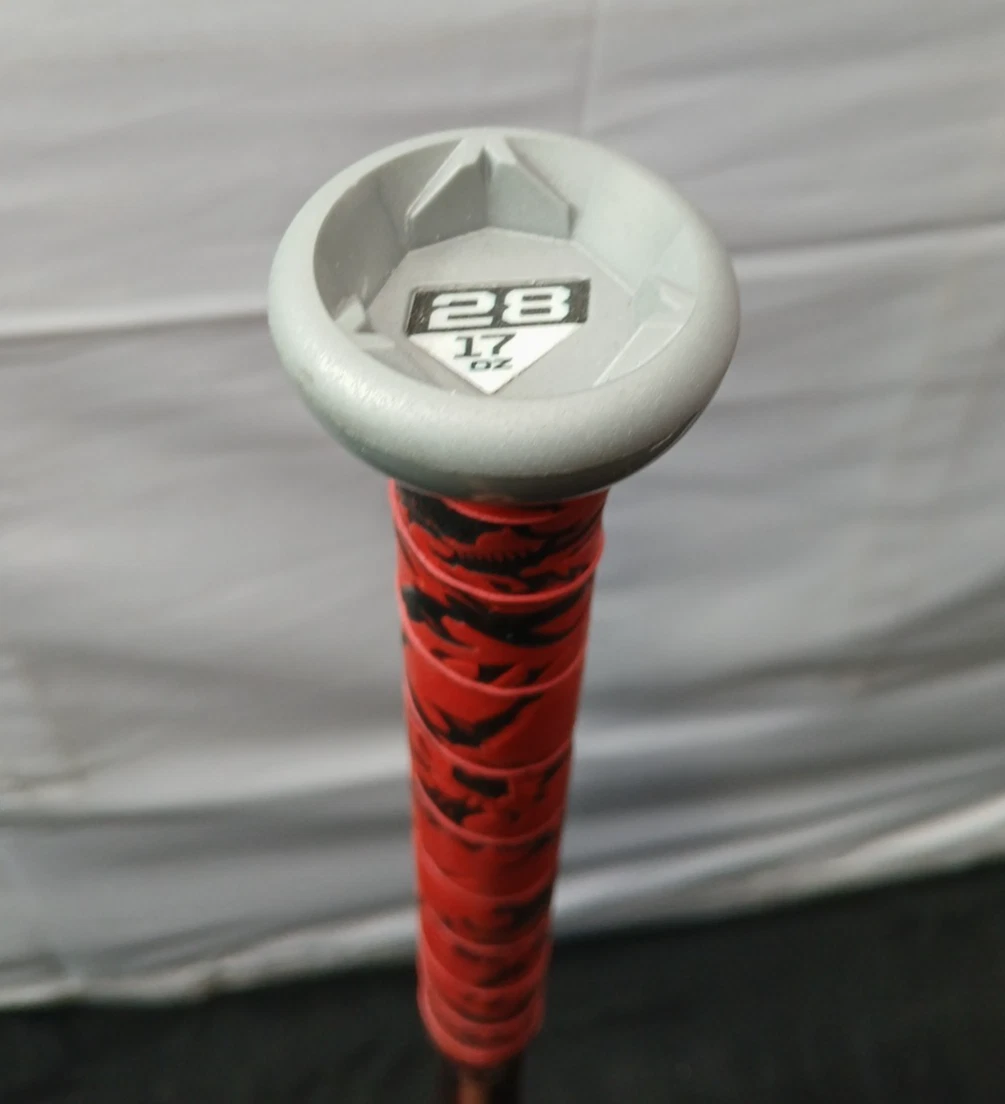 Bate de béisbol Demarini 2023 Voodoo One EE. UU. -11 28 pulgadas/17 oz